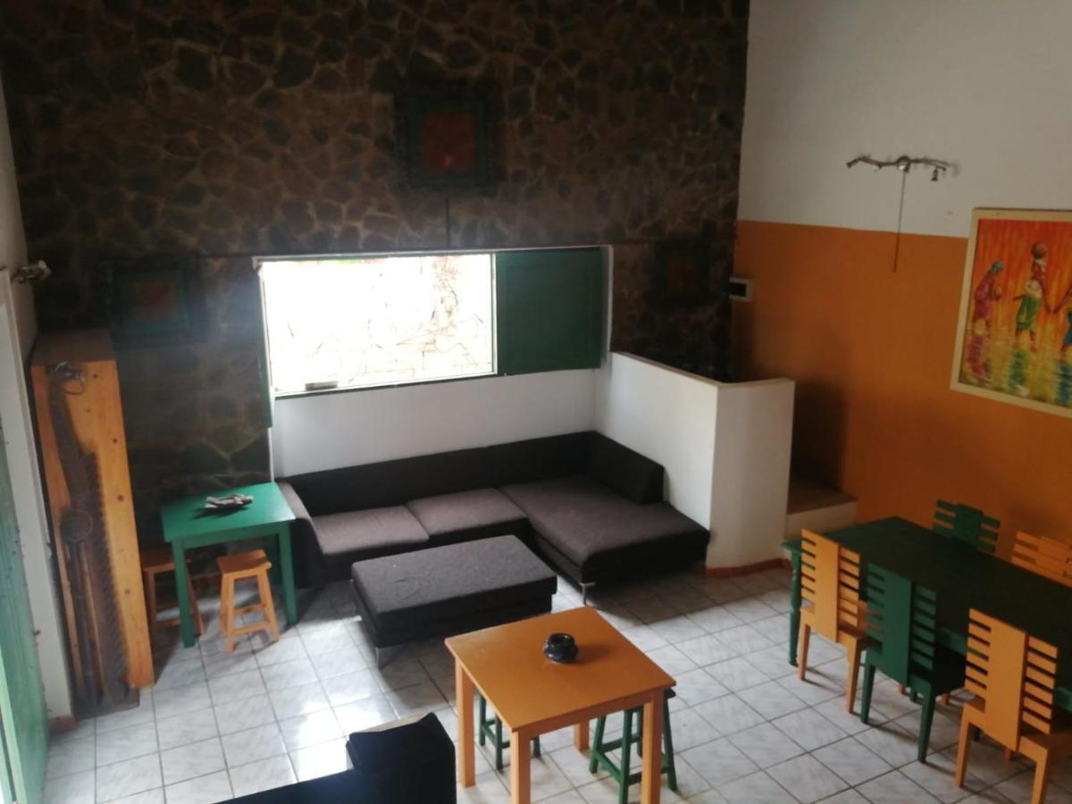 Surf House Hostel Santa Maria Bagian luar foto