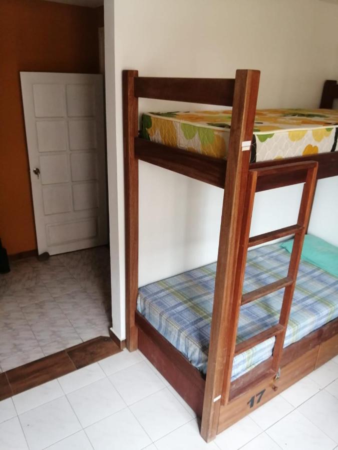 Surf House Hostel Santa Maria Bagian luar foto