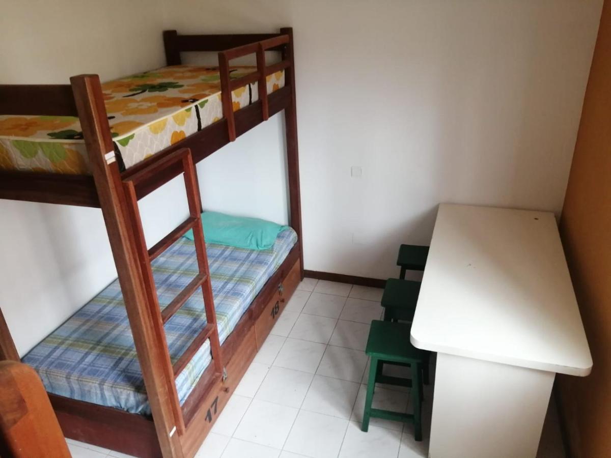 Surf House Hostel Santa Maria Bagian luar foto