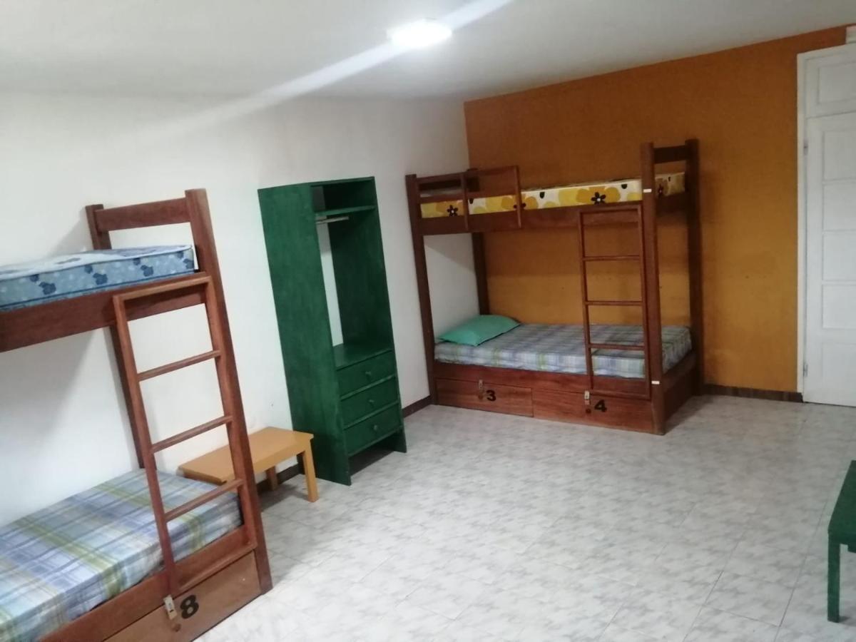 Surf House Hostel Santa Maria Bagian luar foto