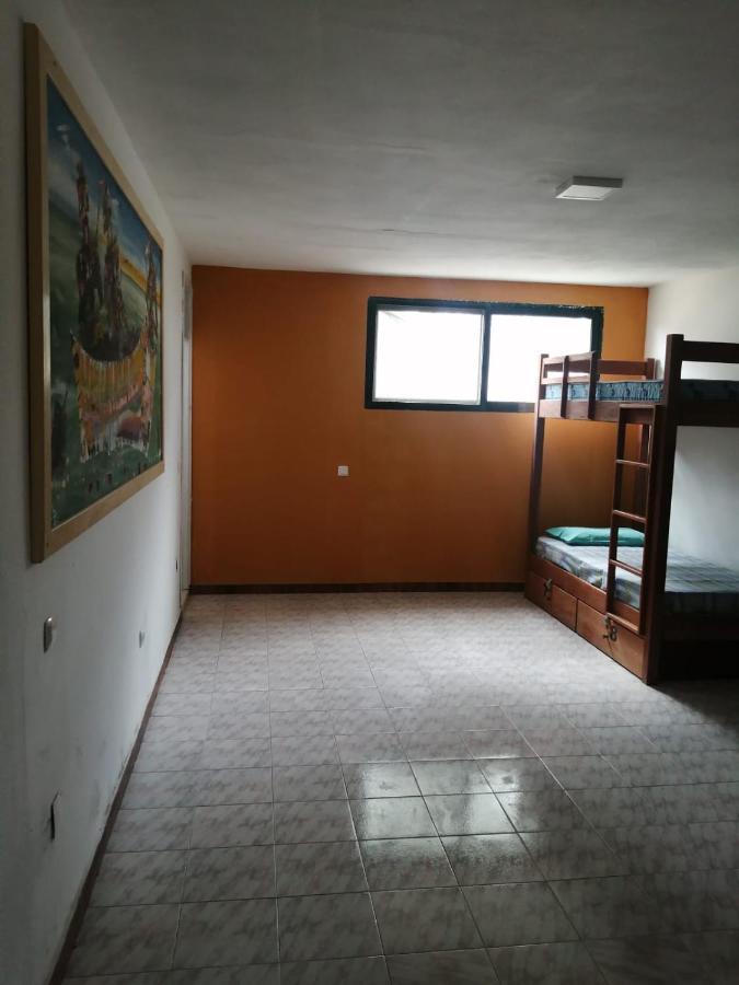 Surf House Hostel Santa Maria Bagian luar foto
