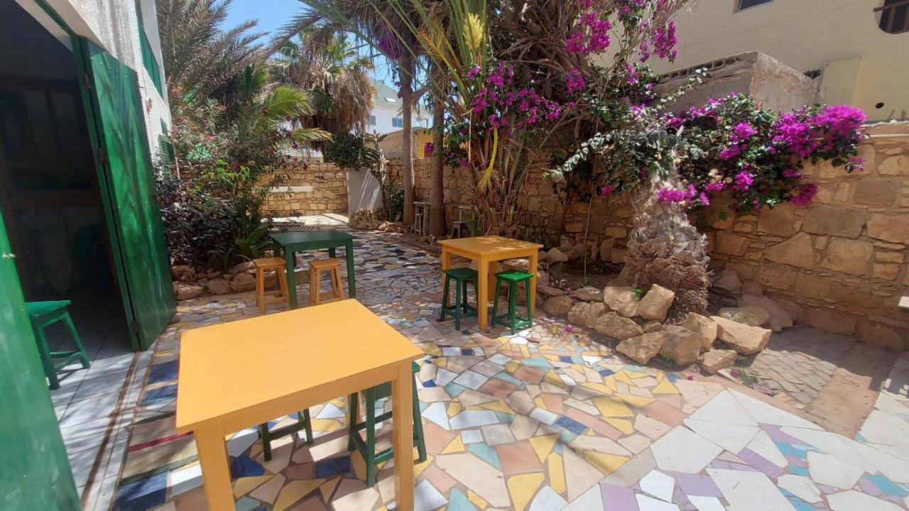 Surf House Hostel Santa Maria Bagian luar foto