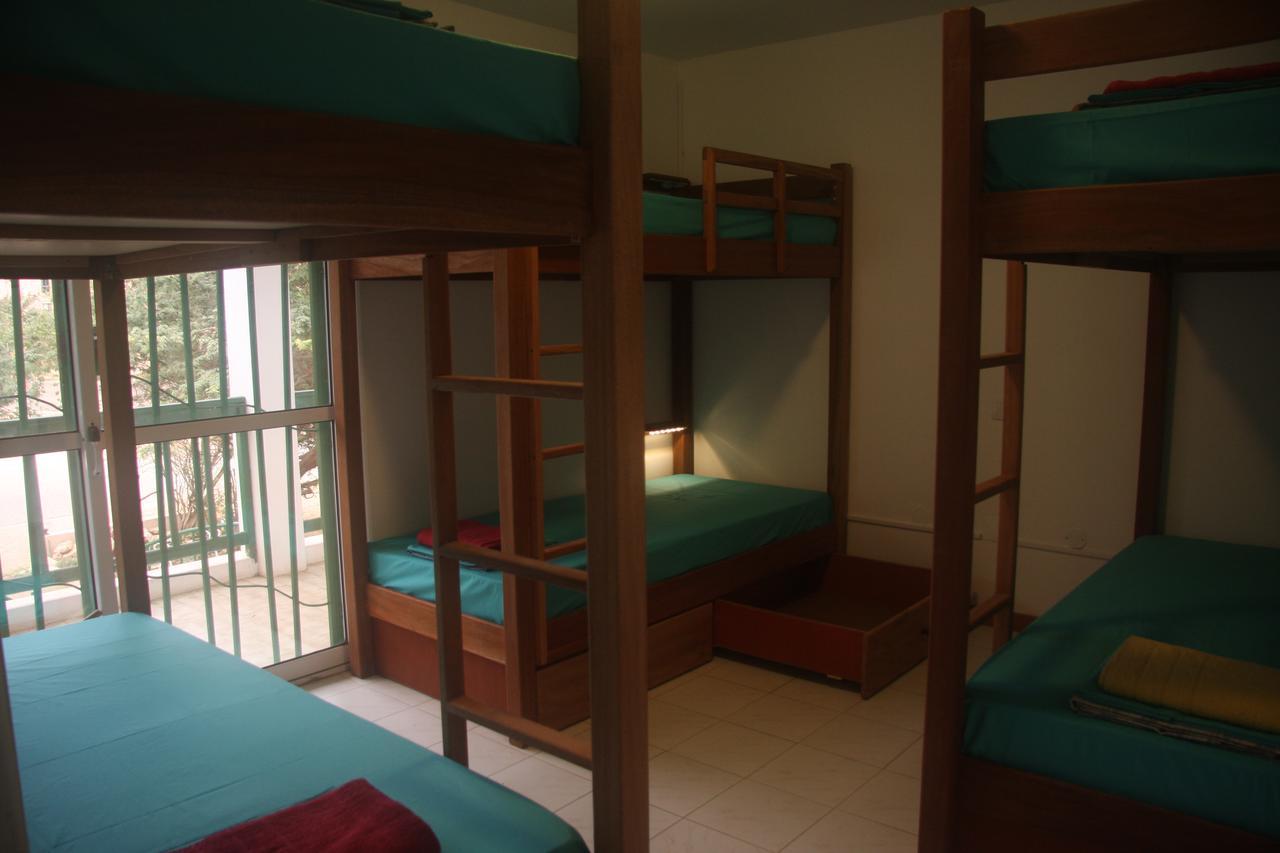 Surf House Hostel Santa Maria Bagian luar foto